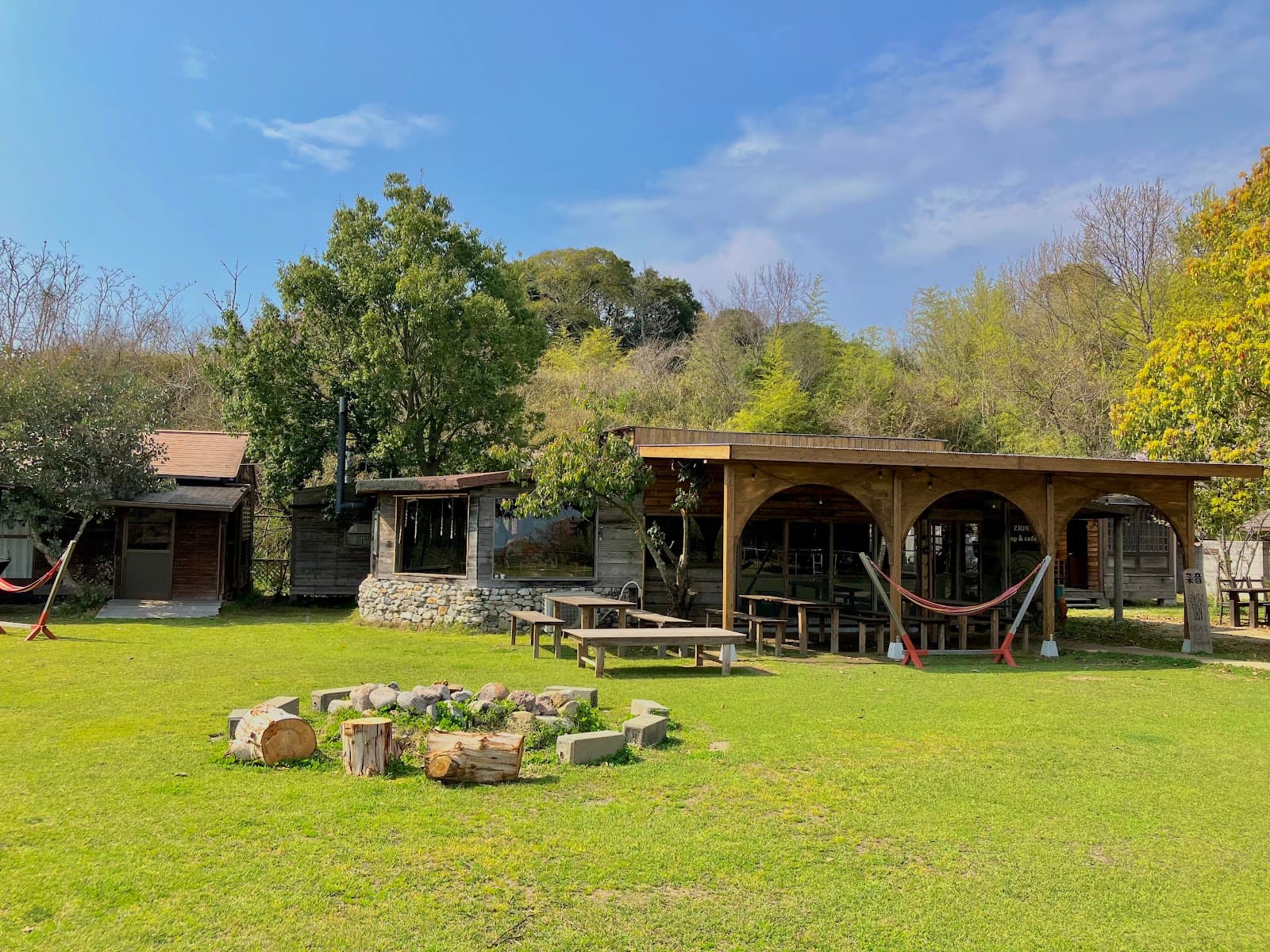 菜音キャンプ / ZION CAMP