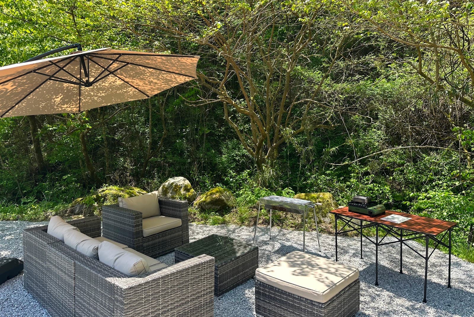 MIDORITO SAUNA（ミドリトサウナ） Glamorous BBQ&Camp