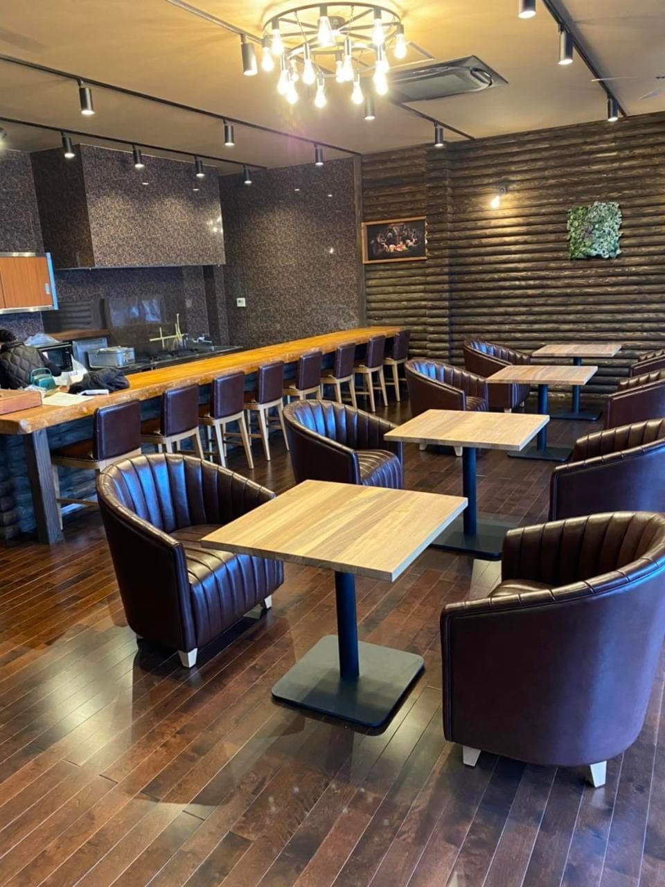 ドッグキャンパーレストアオヤギ