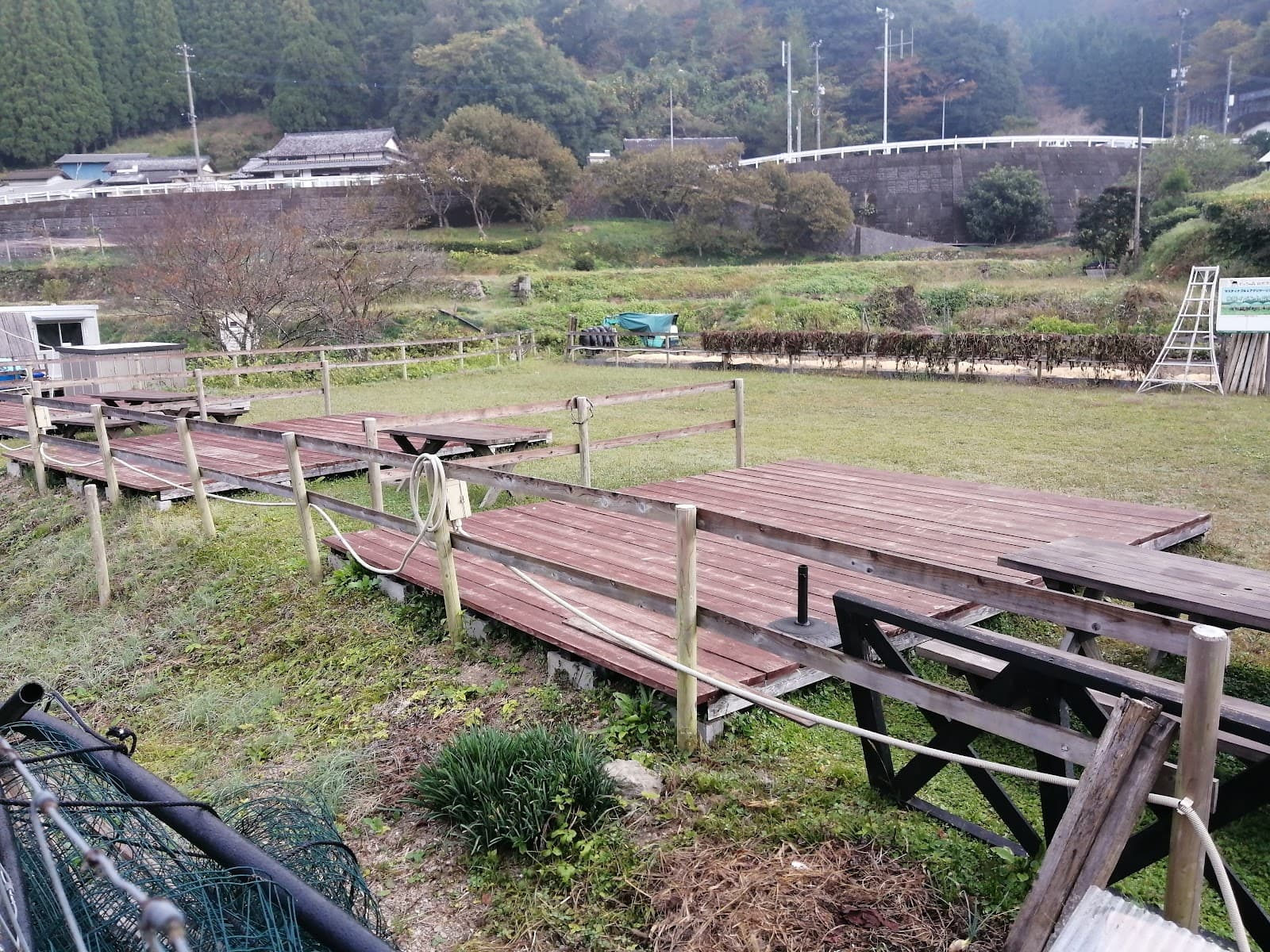 ととろの森自然学校