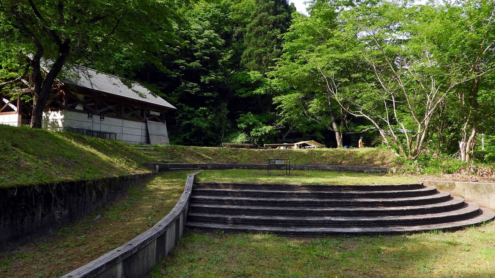 友安製作所モリノネカワノネIWAYA