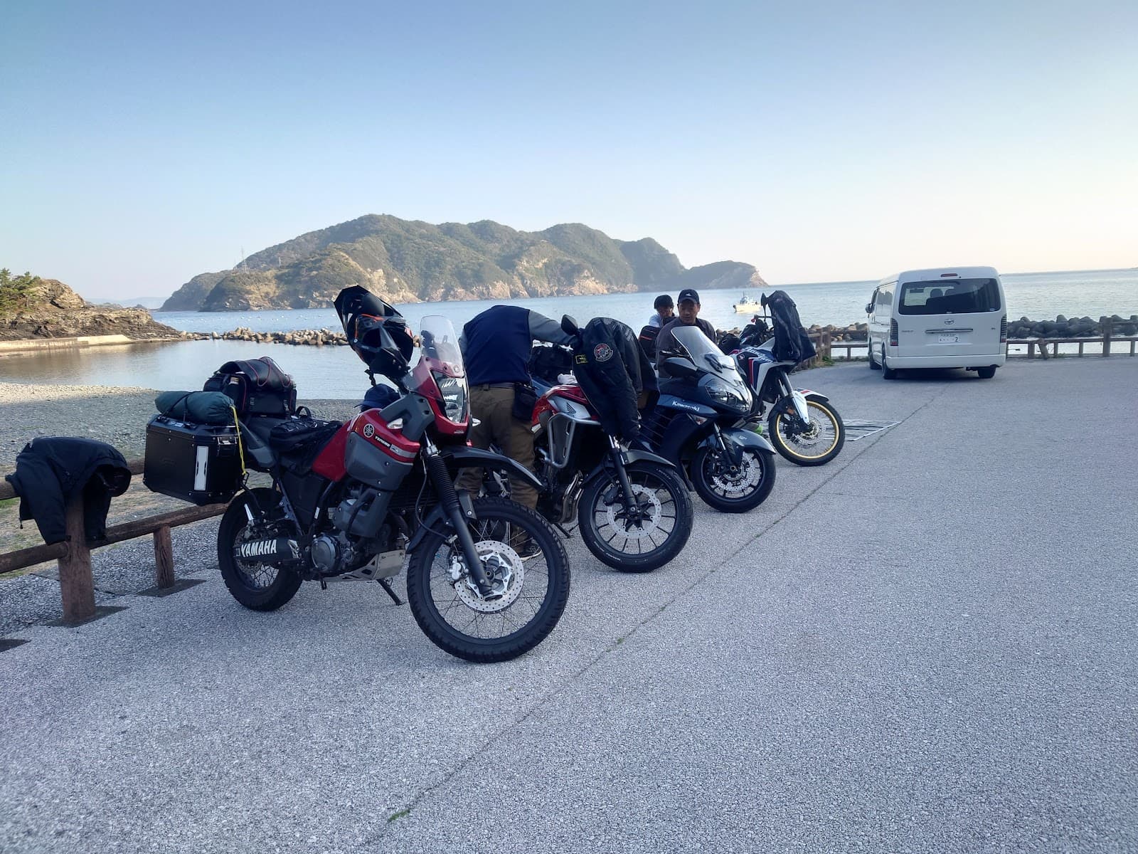 下梶寄キャンプ駐車場