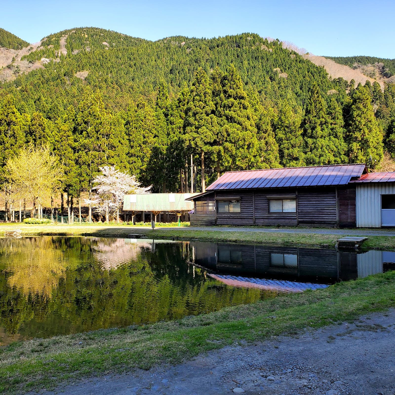 リバーランズ角川