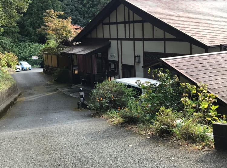 宝満山 BASE GARAGE