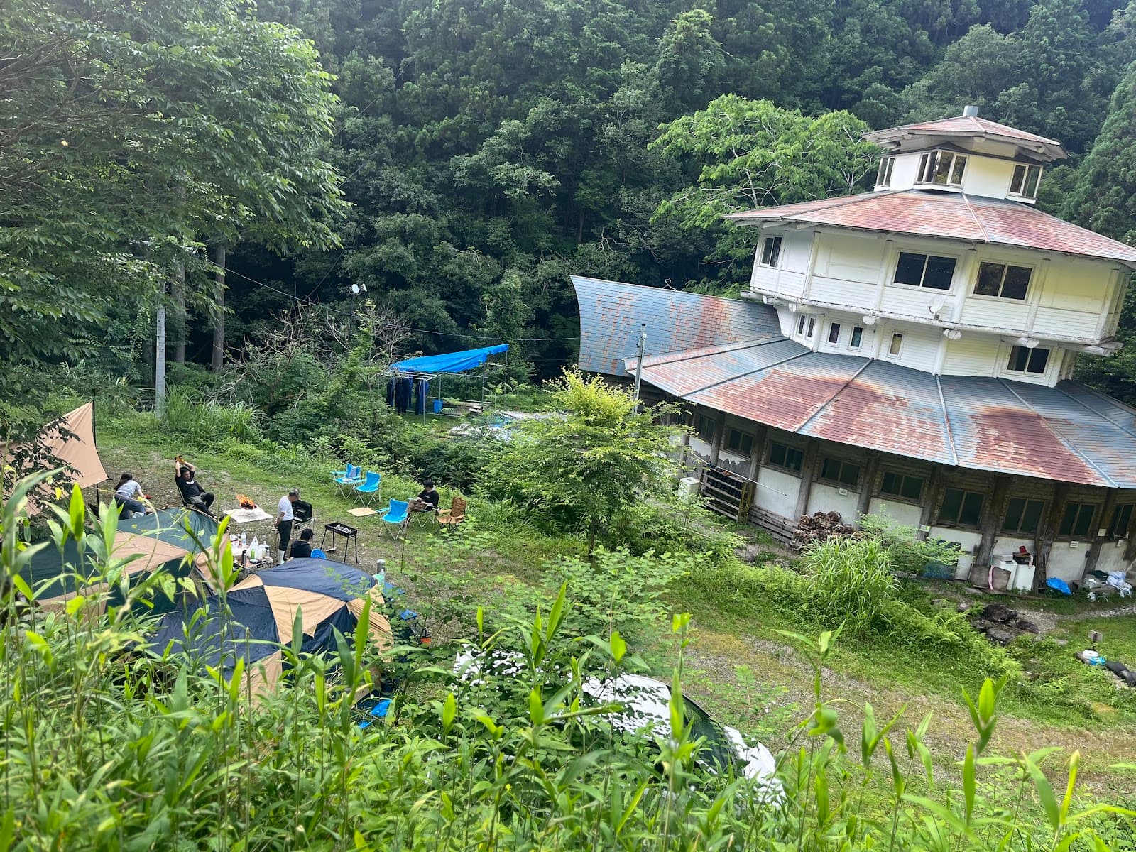 トリッパー・ベース