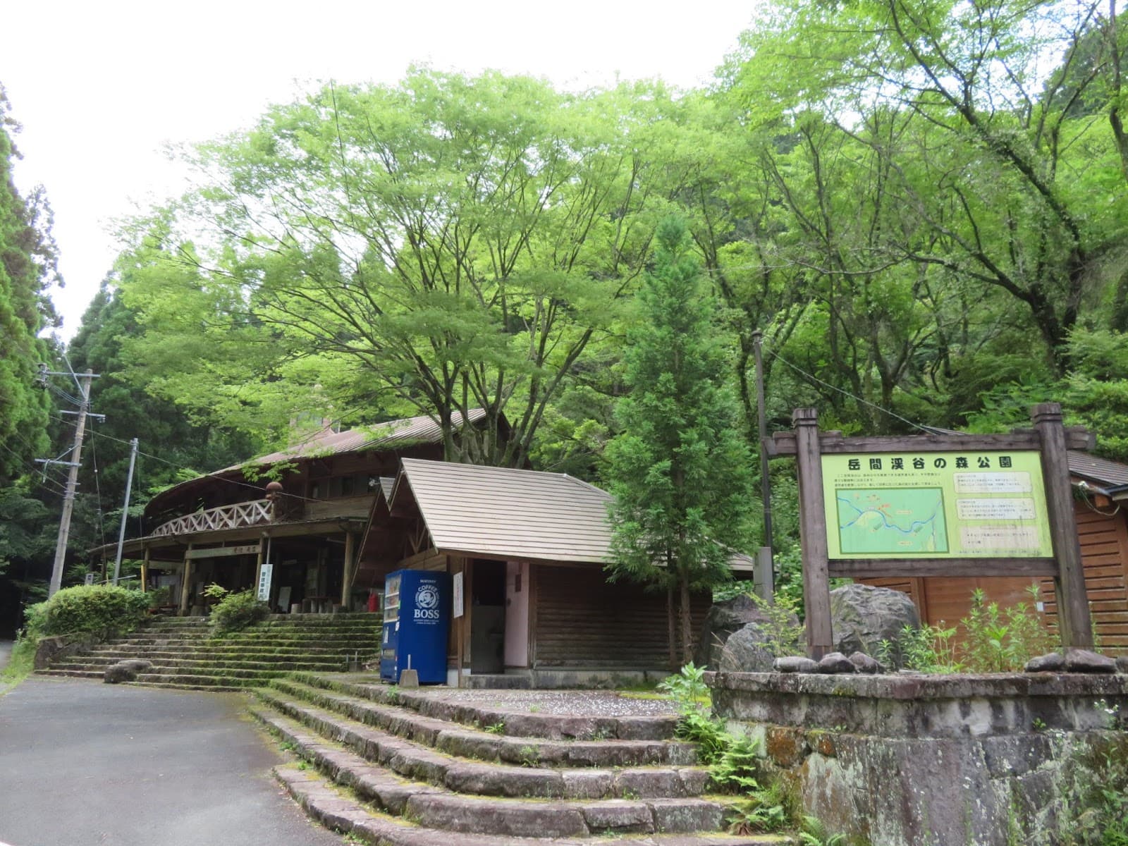 岳間渓谷キャンプ場