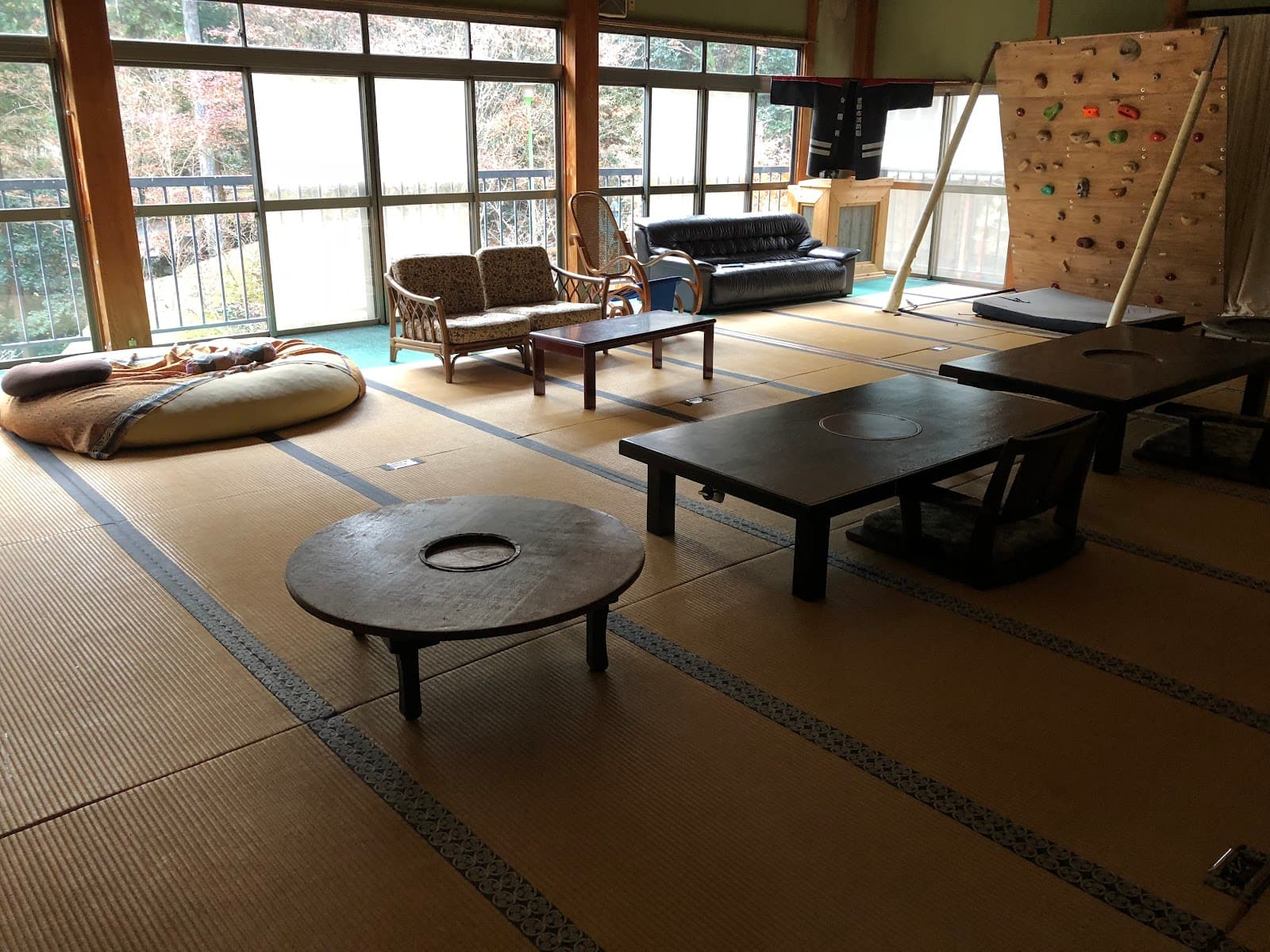 asoViva Macro Village