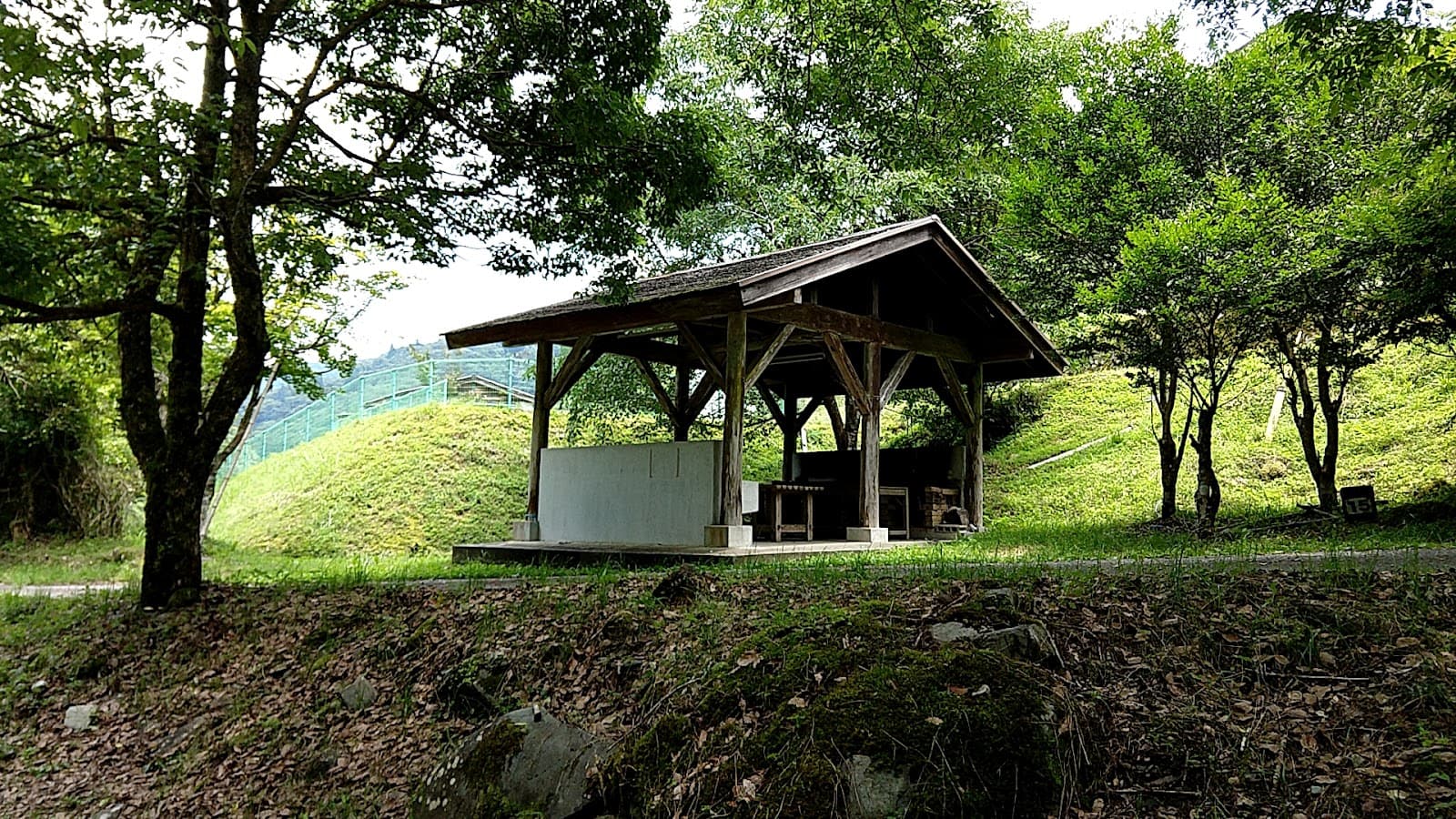 小崎川流れるプール