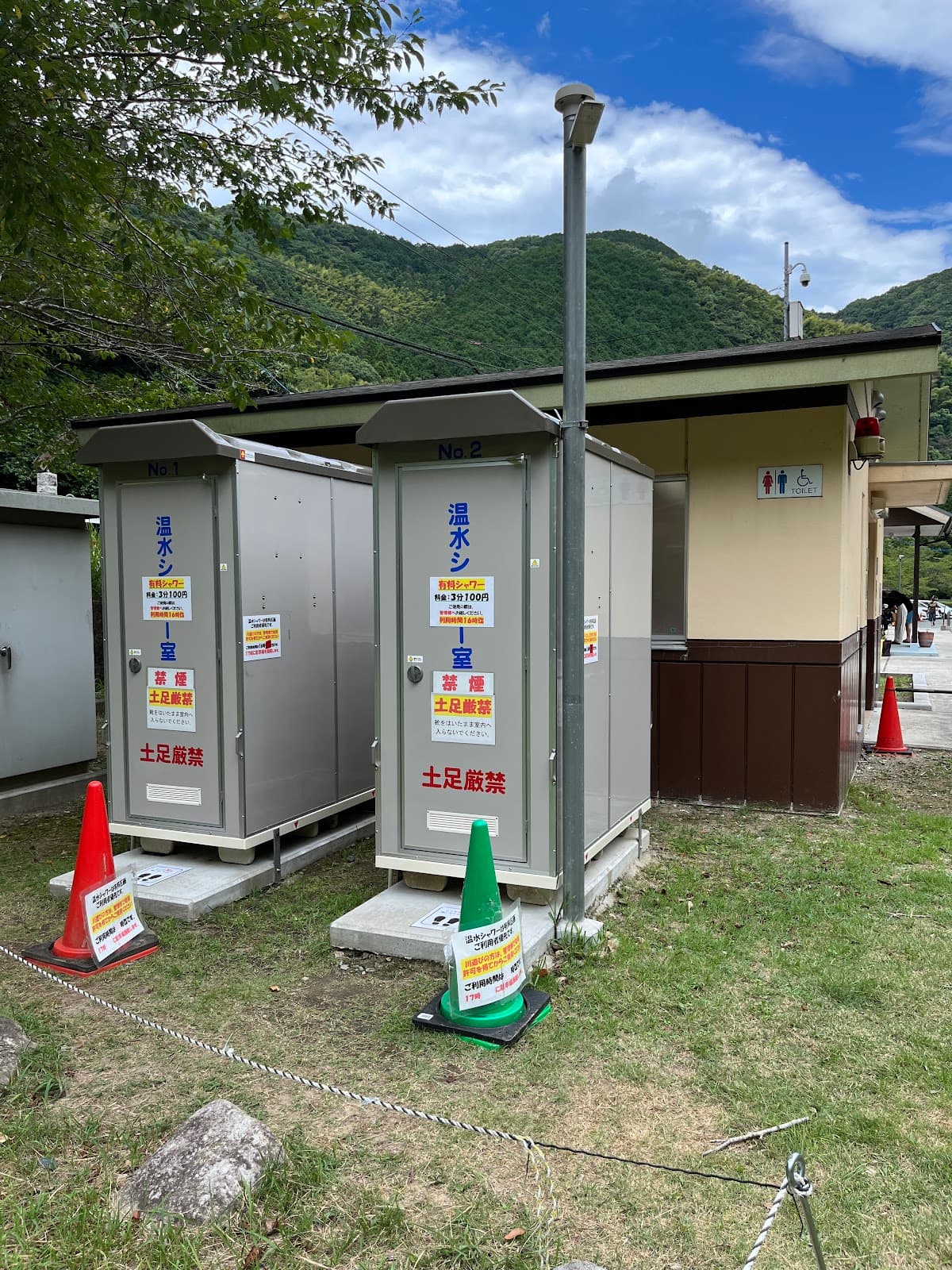 いこいの里千石 花の水辺公園キャンプ場