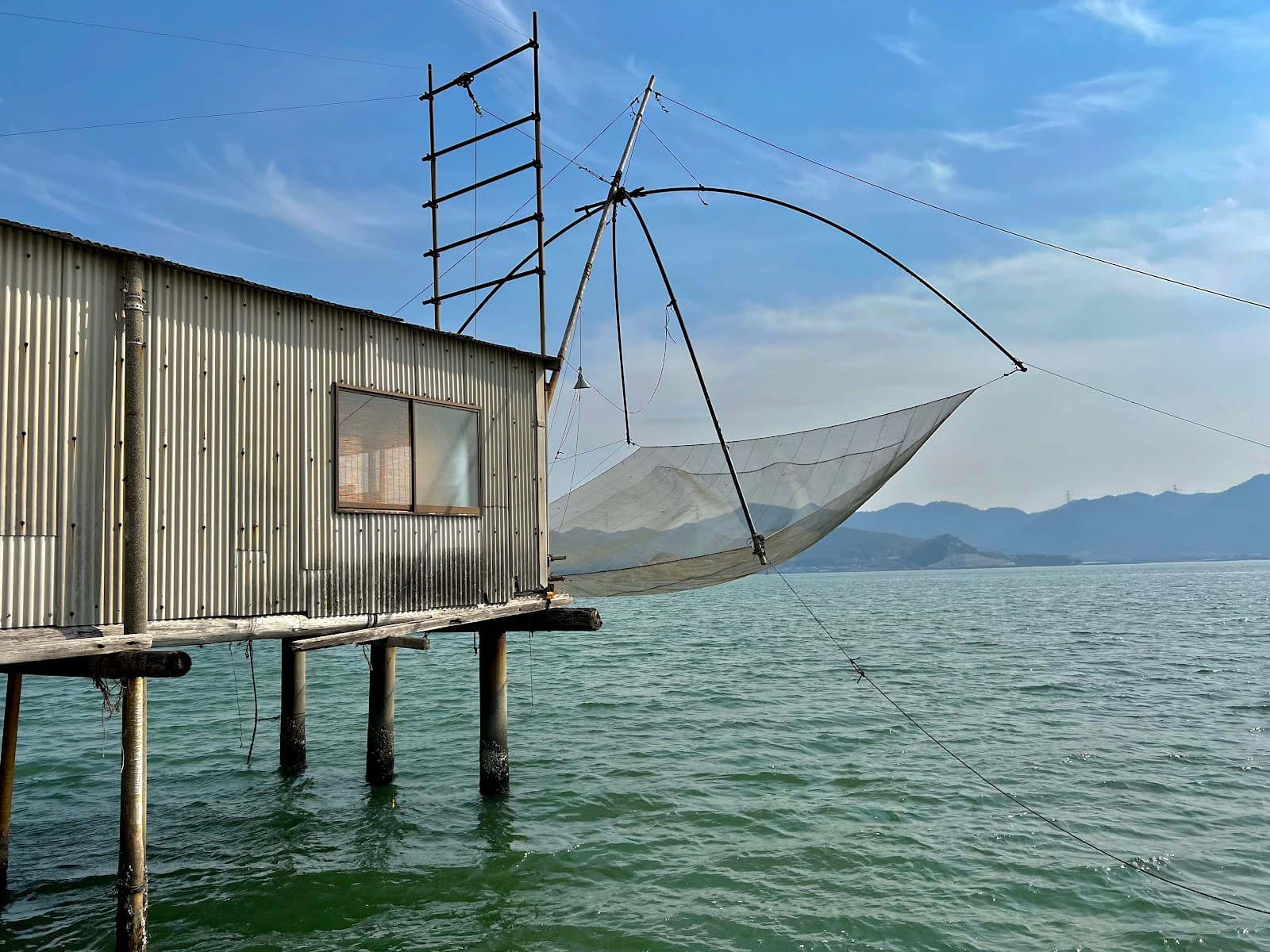 四手網小屋 近藤