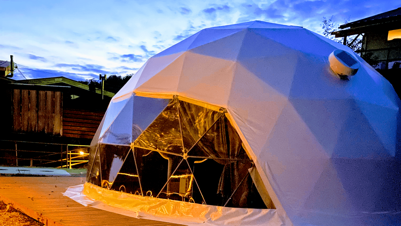 グランピング 星が見の杜