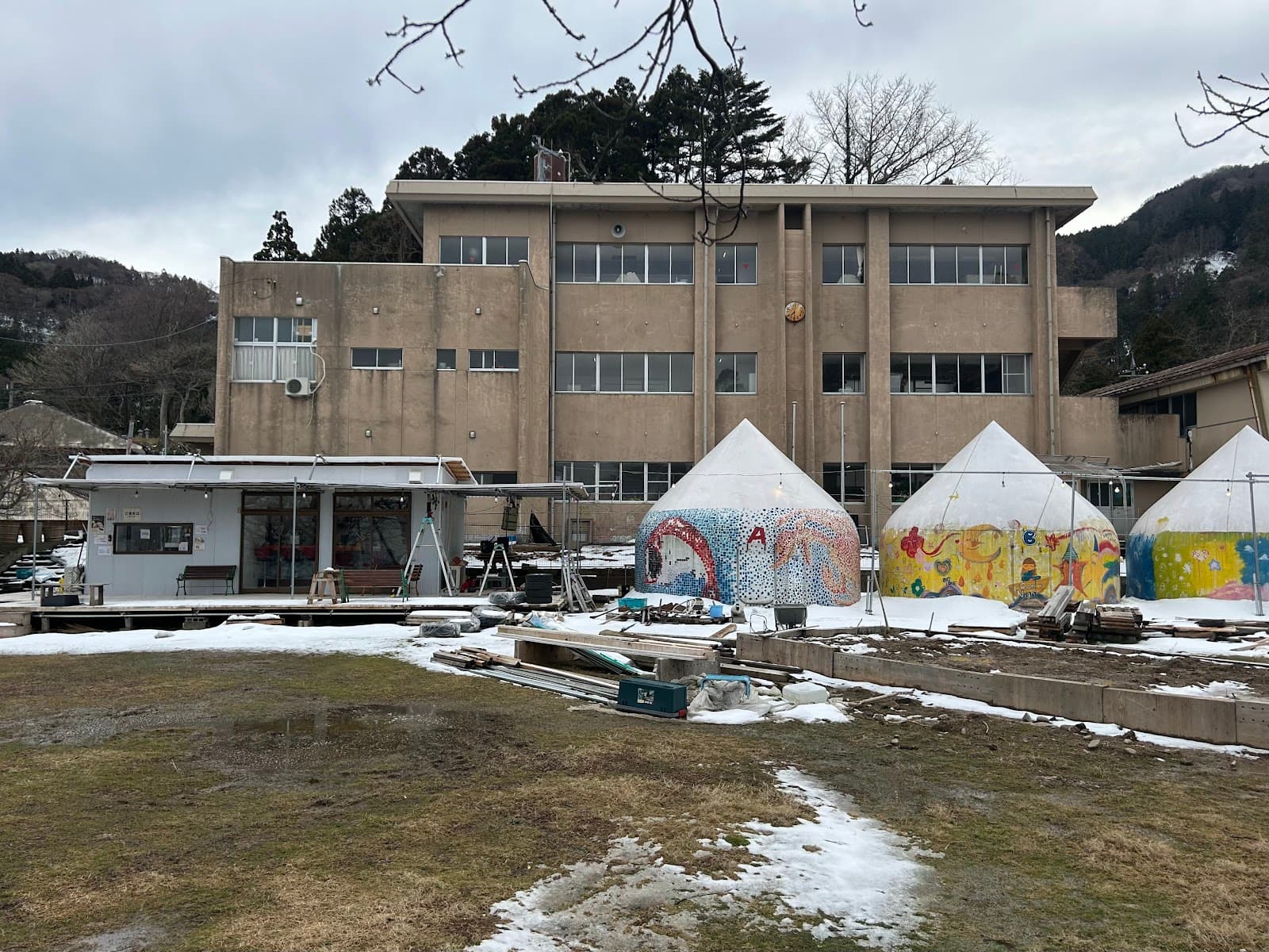 深見みんなの学校