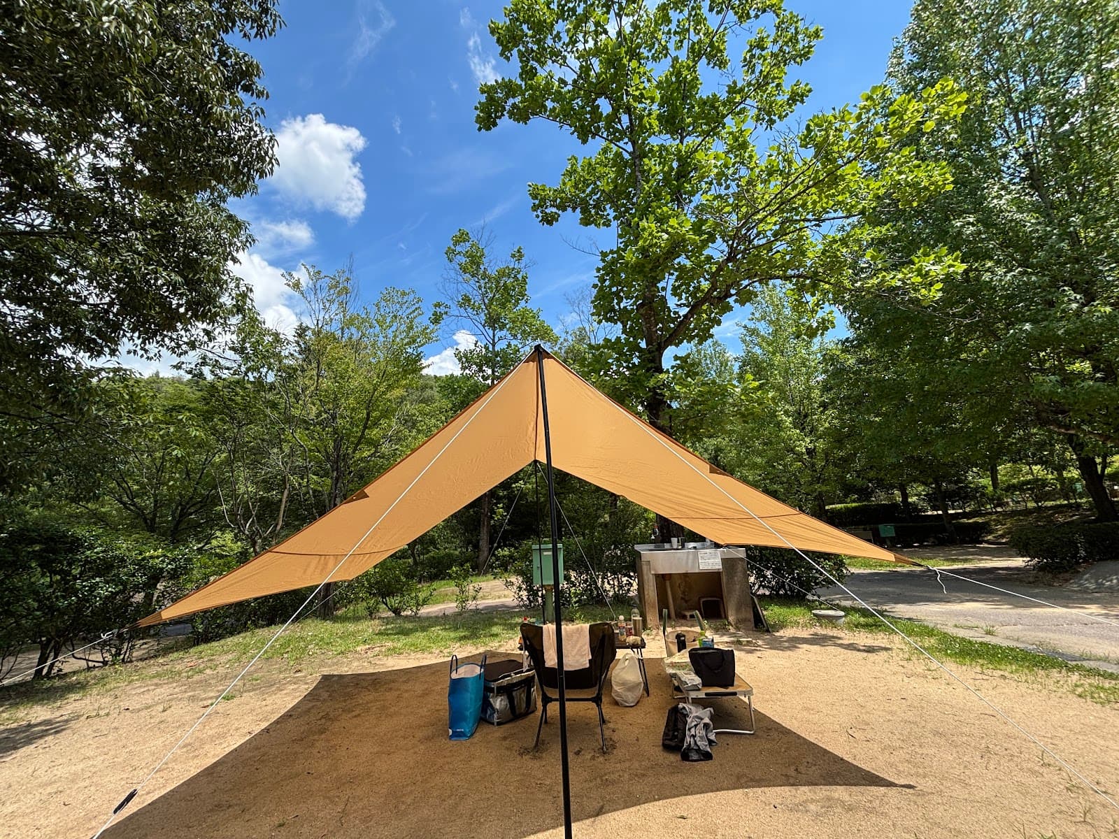 西脇市日本のへそ日時計の丘公園オートキャンプ場