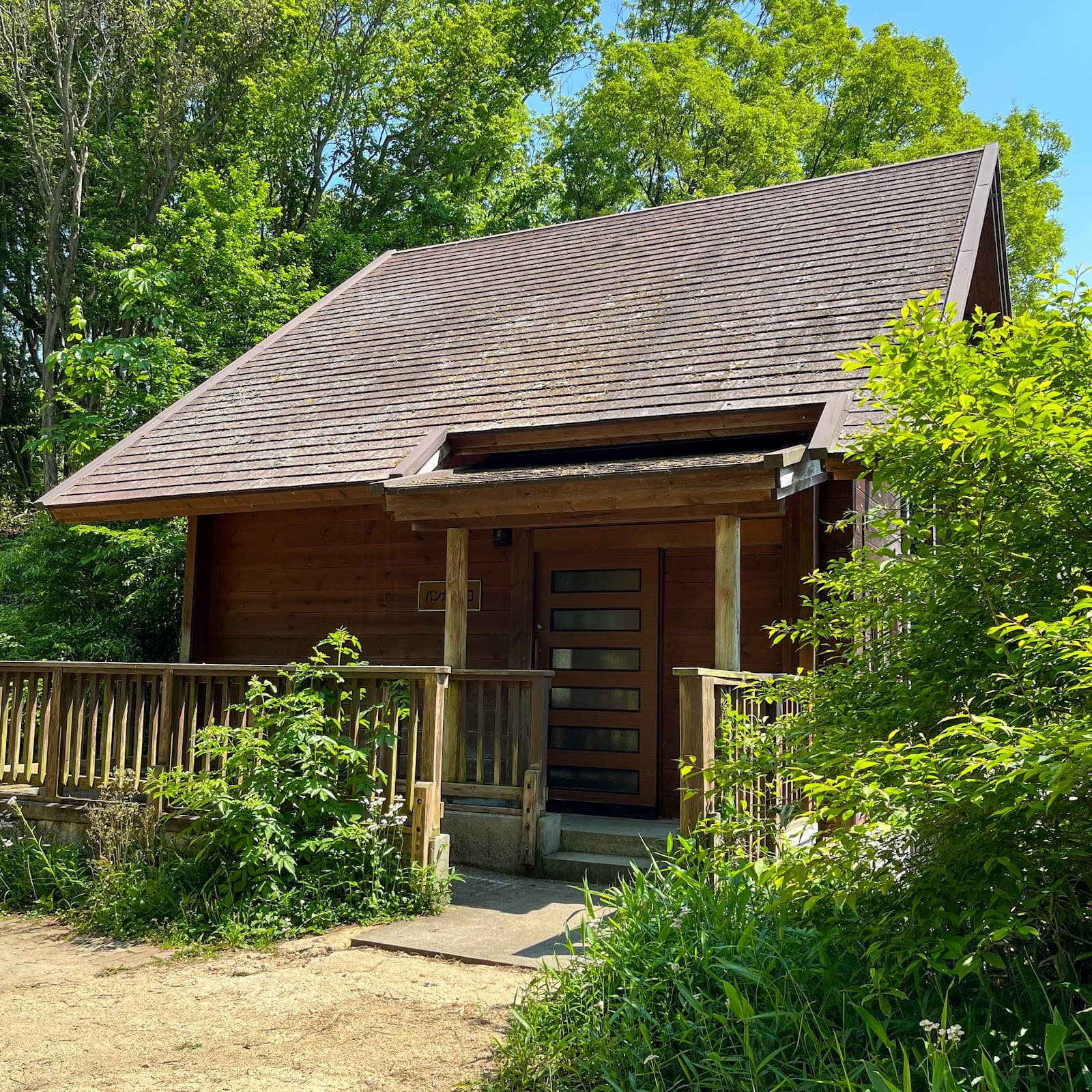 東大阪市立野外活動センター by RECAMP