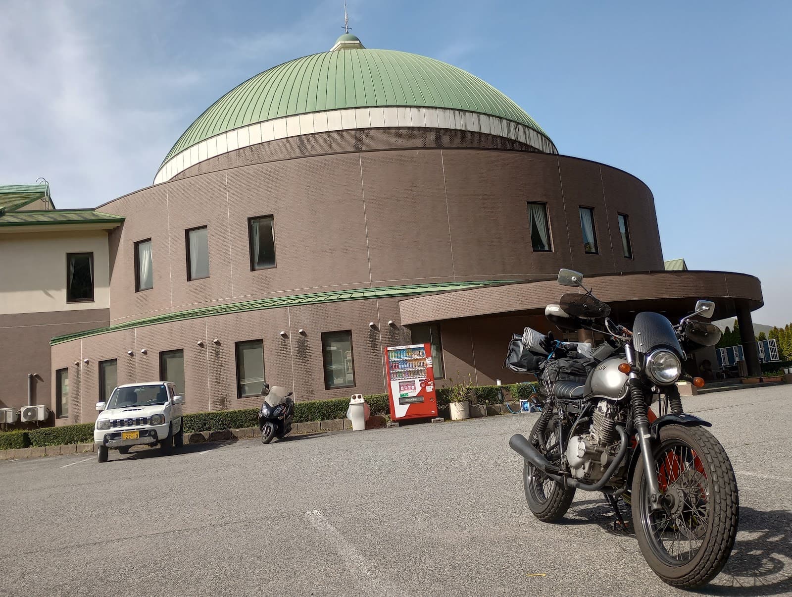 キャンプサイト