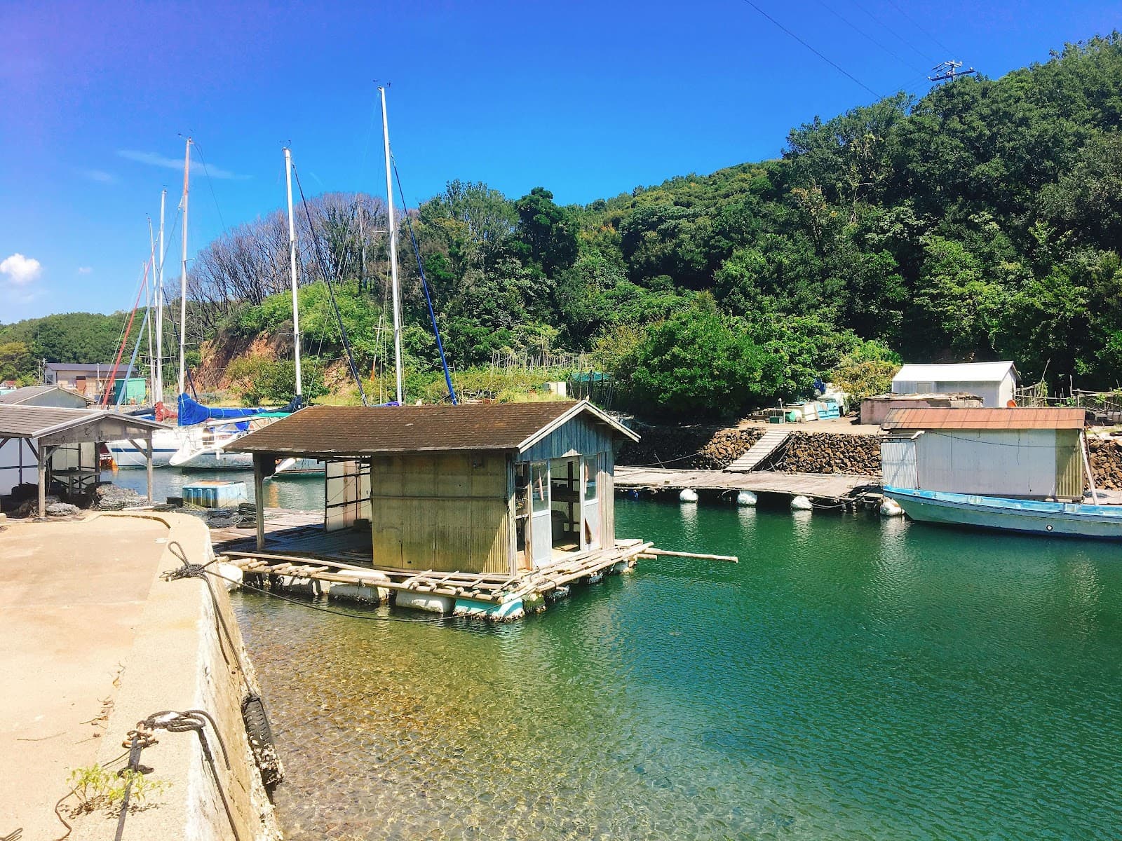 さきしまマリーナ水上キャンプ場
