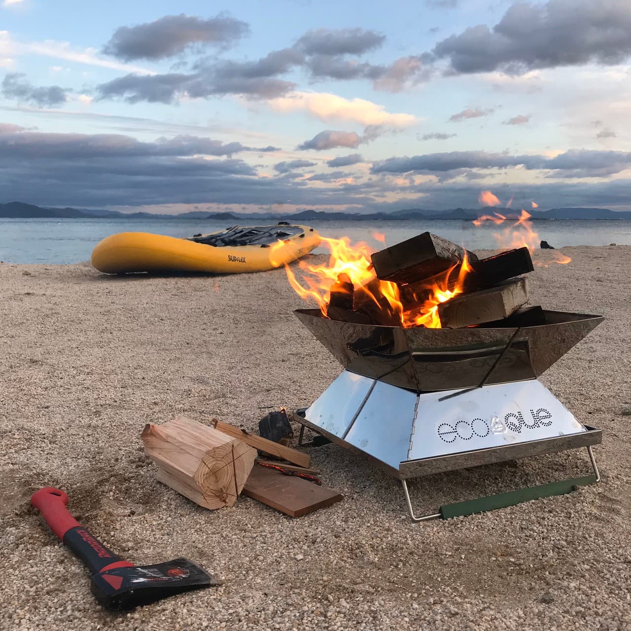 R 焚き火カフェ ASOBIWA