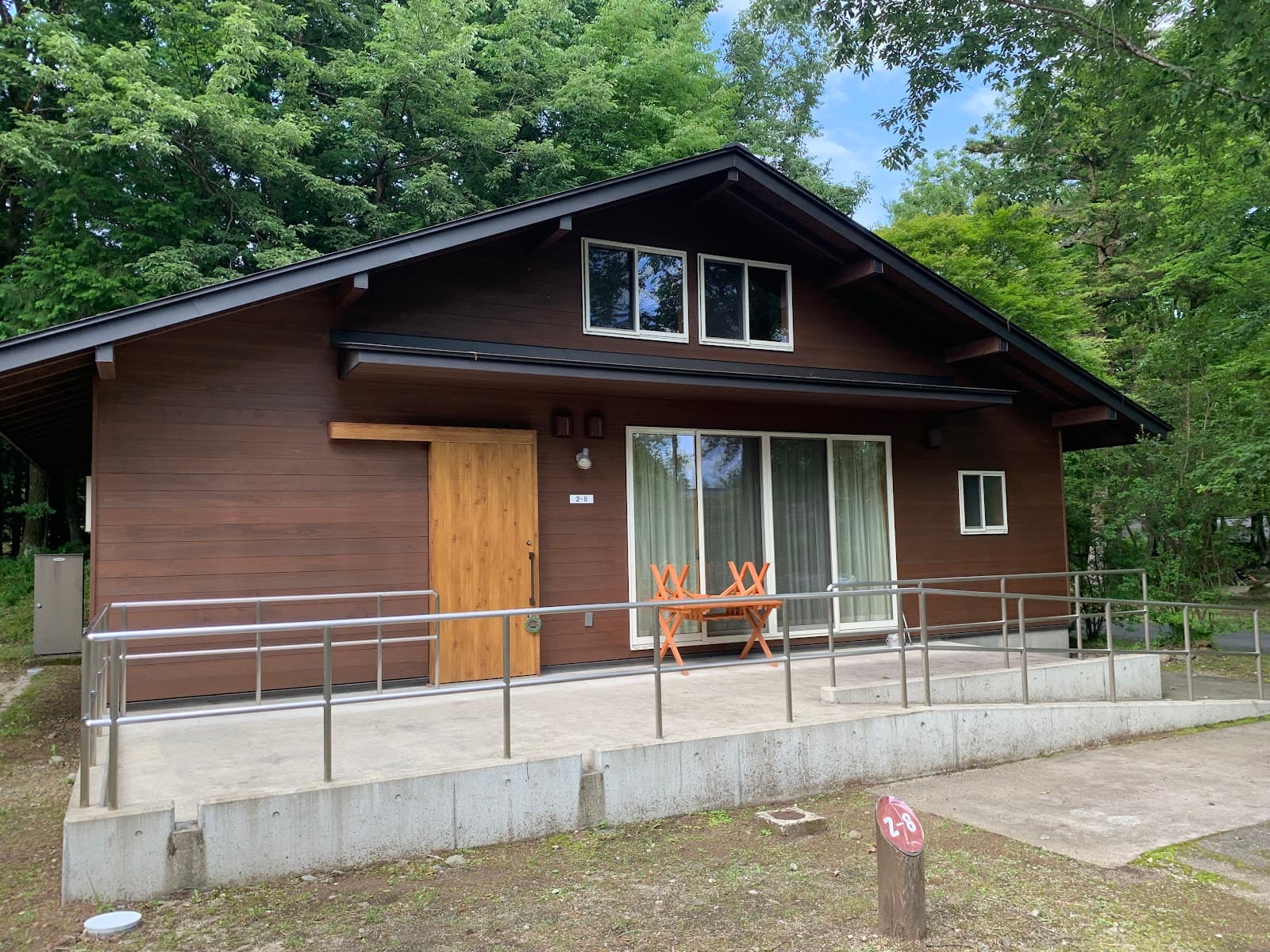 キャビン（トレーラーハウスサイト）