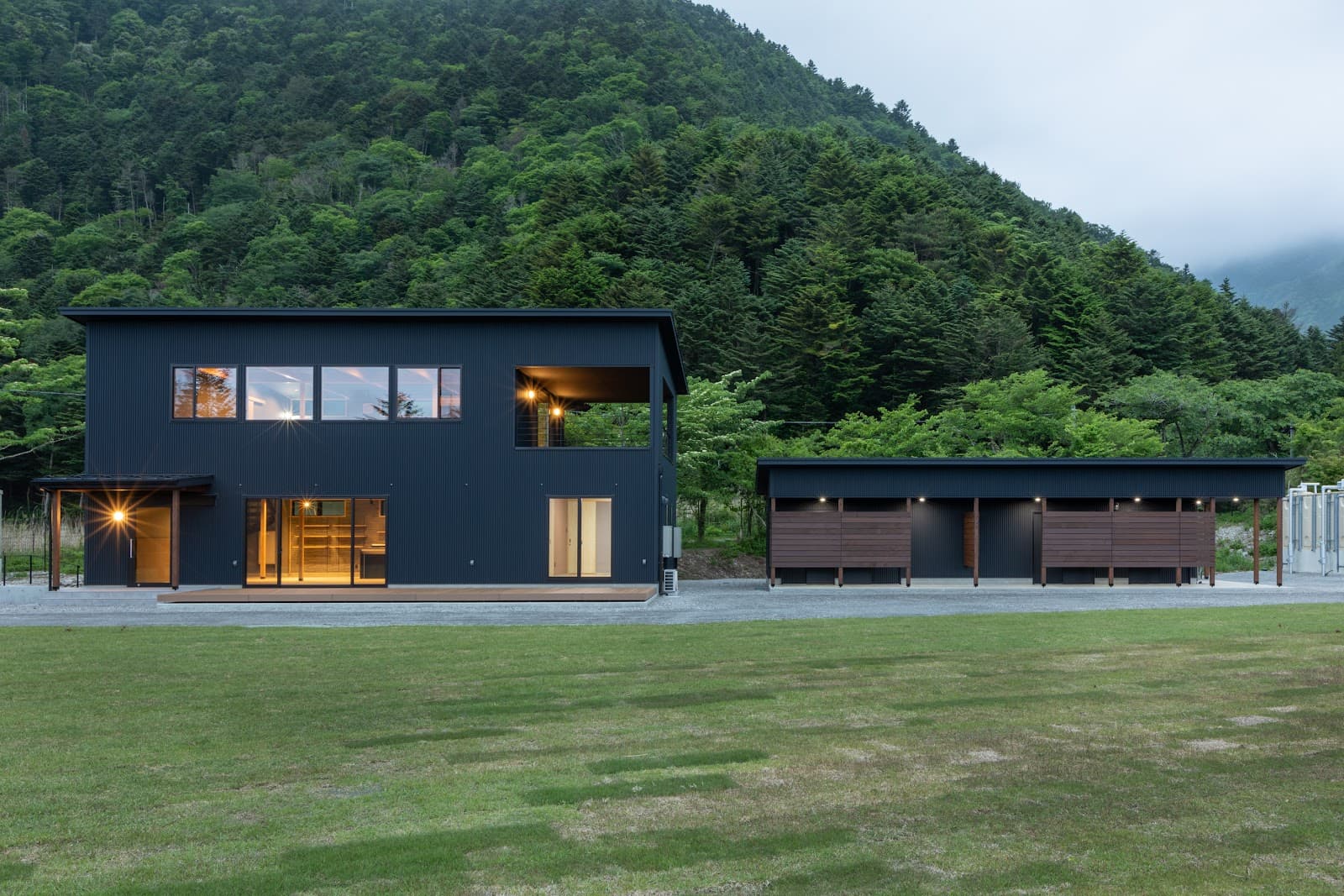 朝霧Camp Base そらいろ