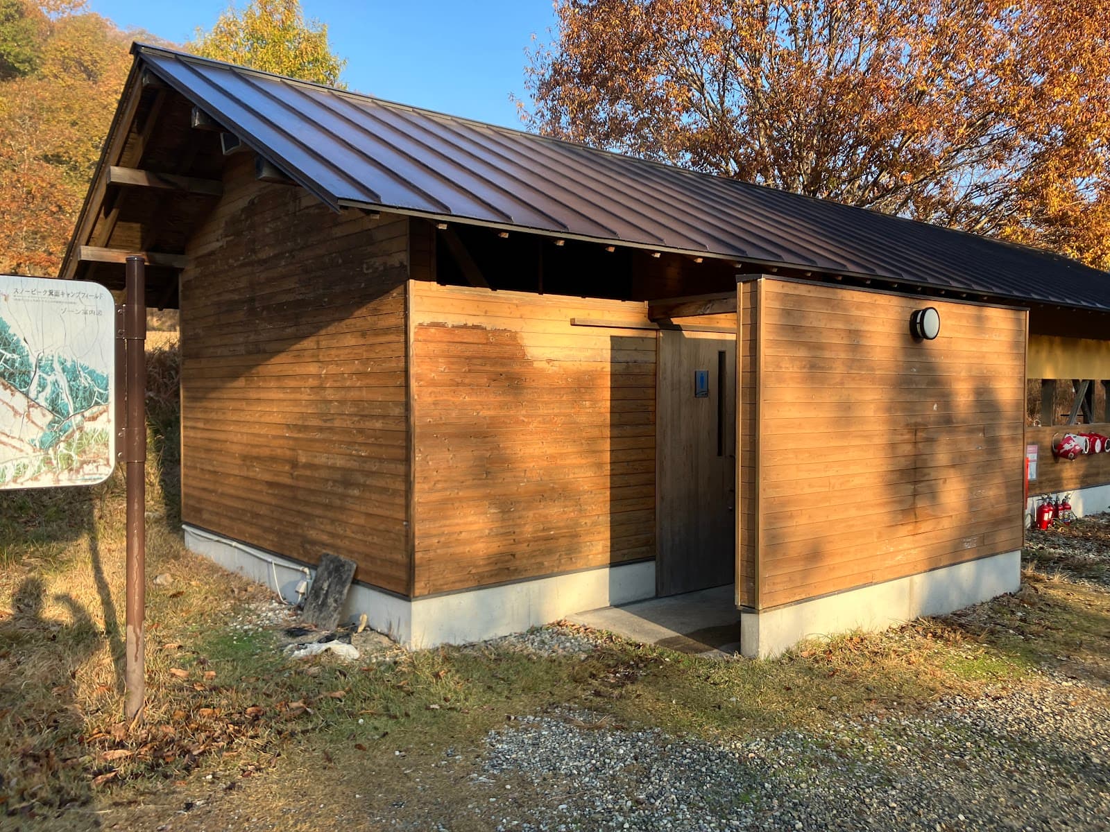 スノーピーク キャンプ場 入場口