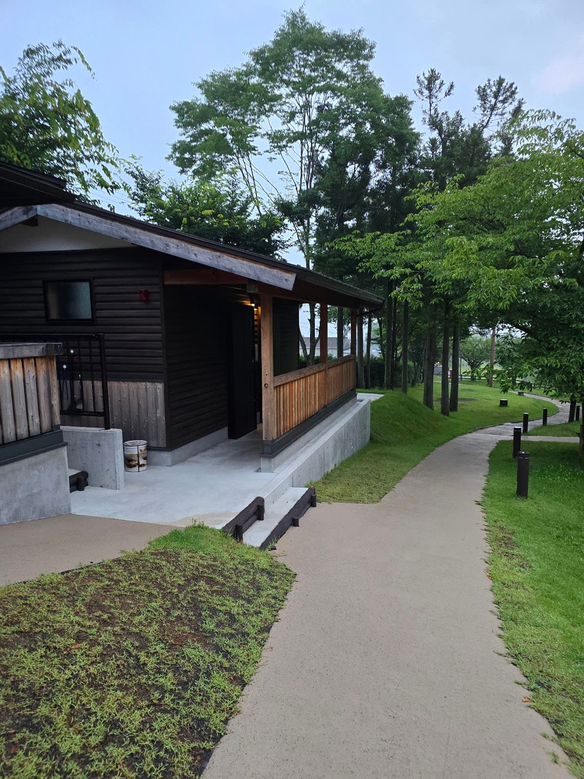 羽根谷だんだん公園キャンプ場オートサイト