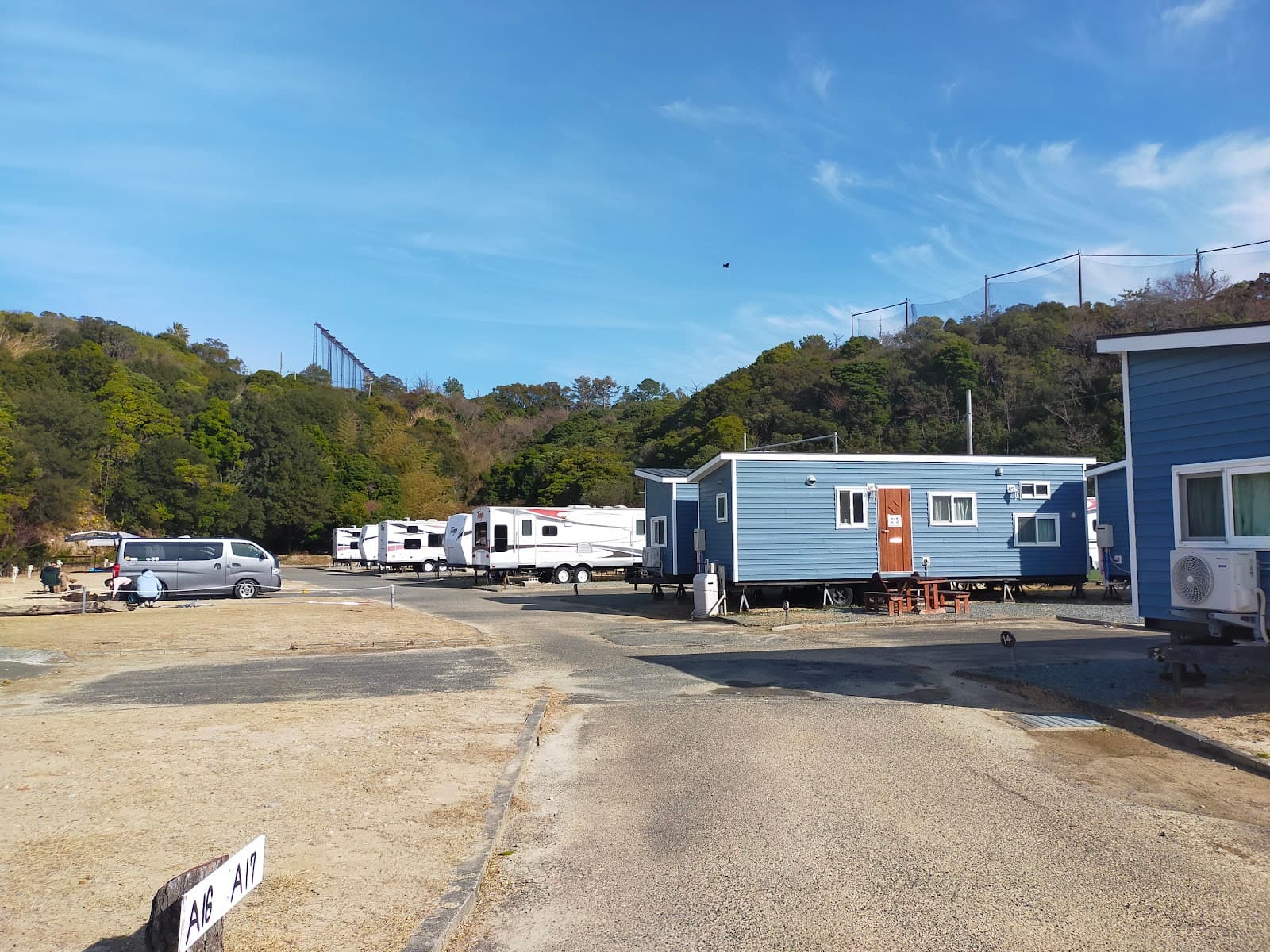 グランパス/車中泊/キャンピングカーサイト