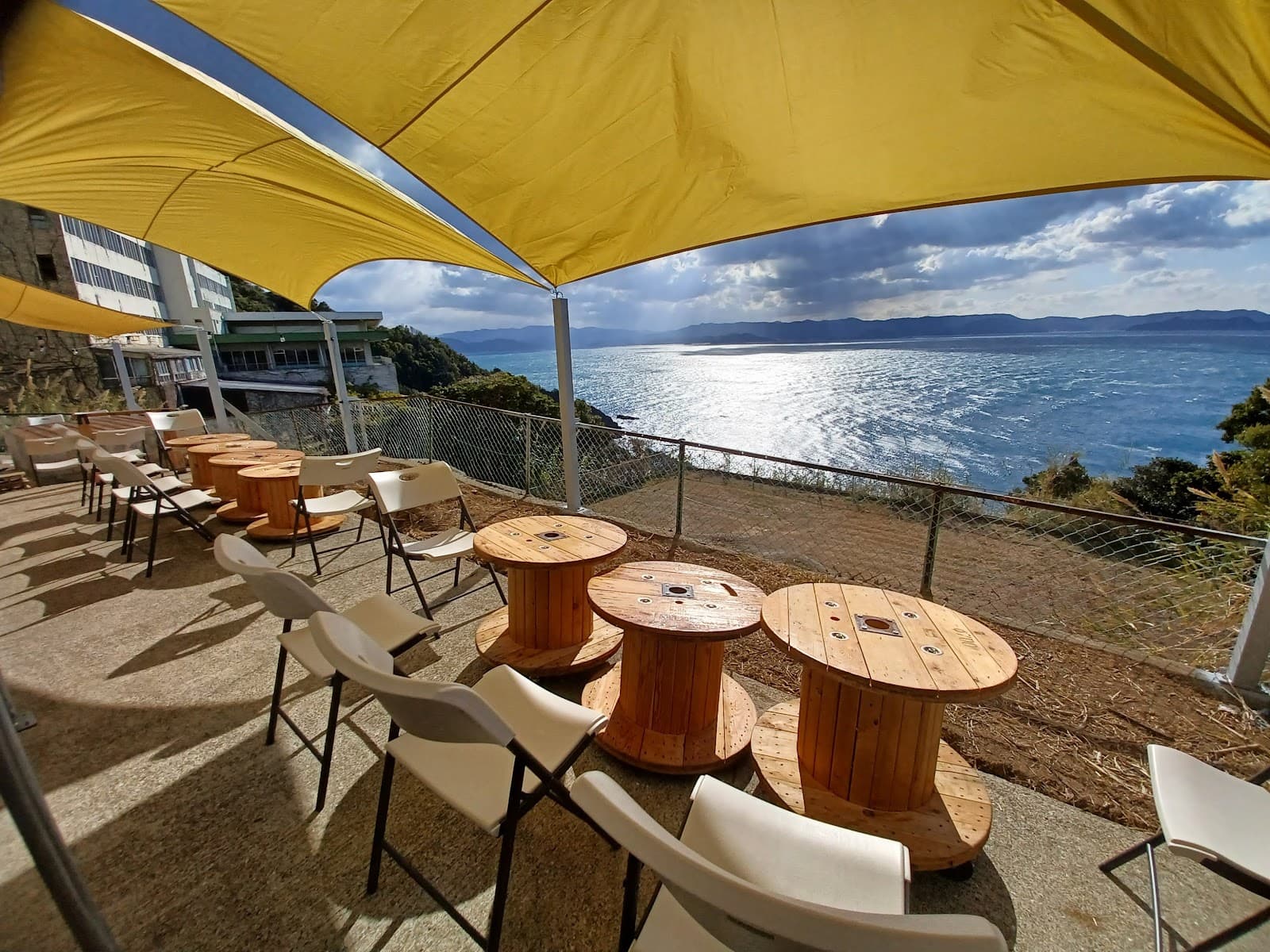 YABITSU VILLAGE ヤビツビレッジ