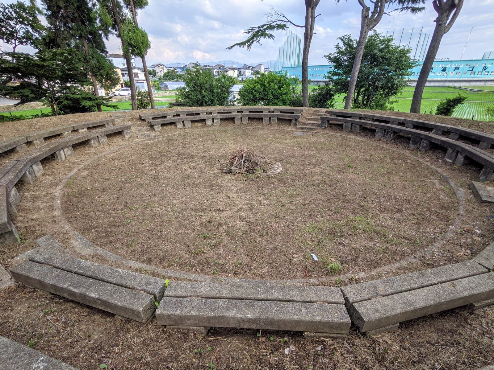 松原市大塚野外活動広場