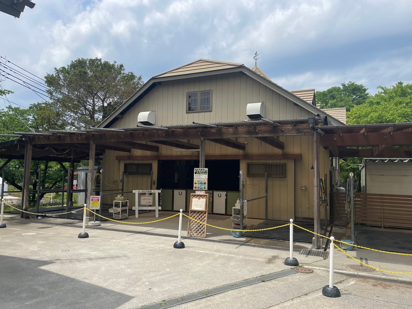 ネーブルパークポニー牧場