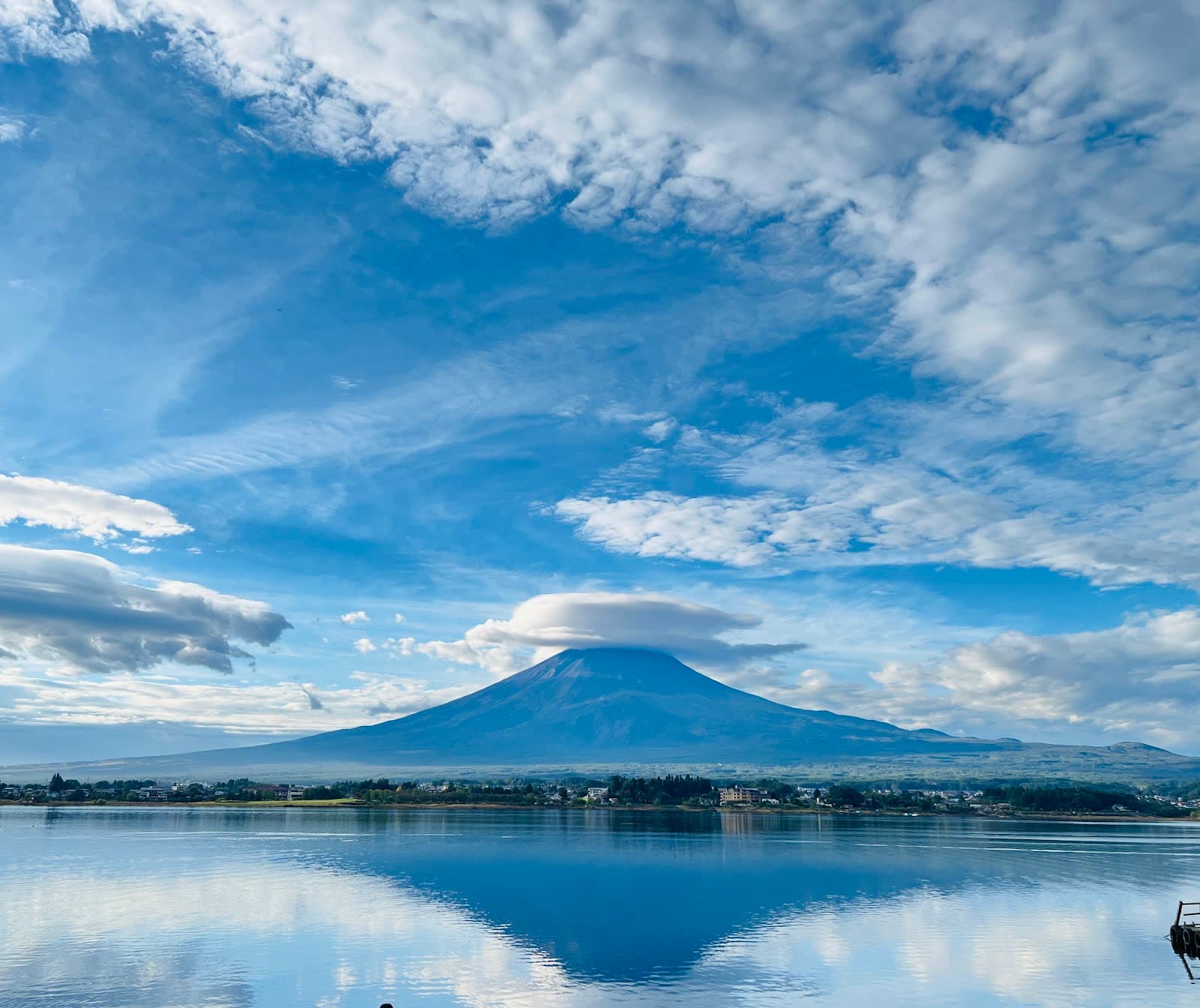 夢見る河口湖 コテージ戸沢センター