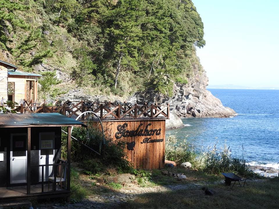 ガンダーラ真鶴シーサイドキャンプ場