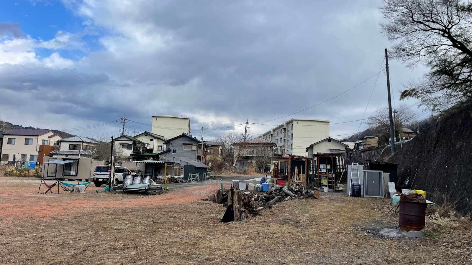 Sarubashi River Saido Base Kankou Farm Campground