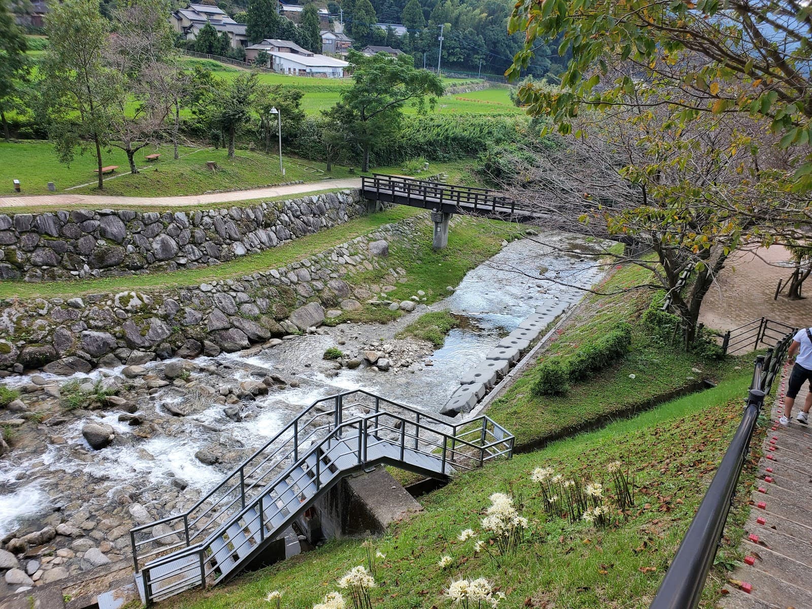 竜岩自然の家 ロッジエリア