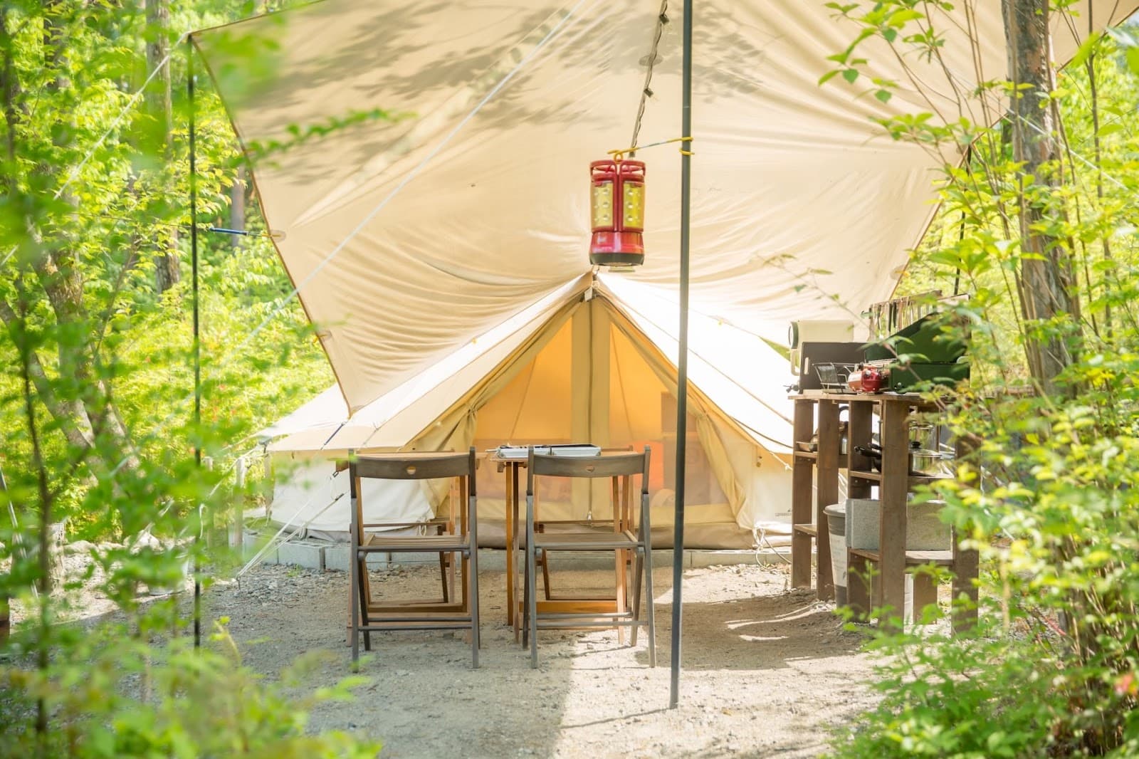 白州・尾白FLORA Campsite in the Natural Garden